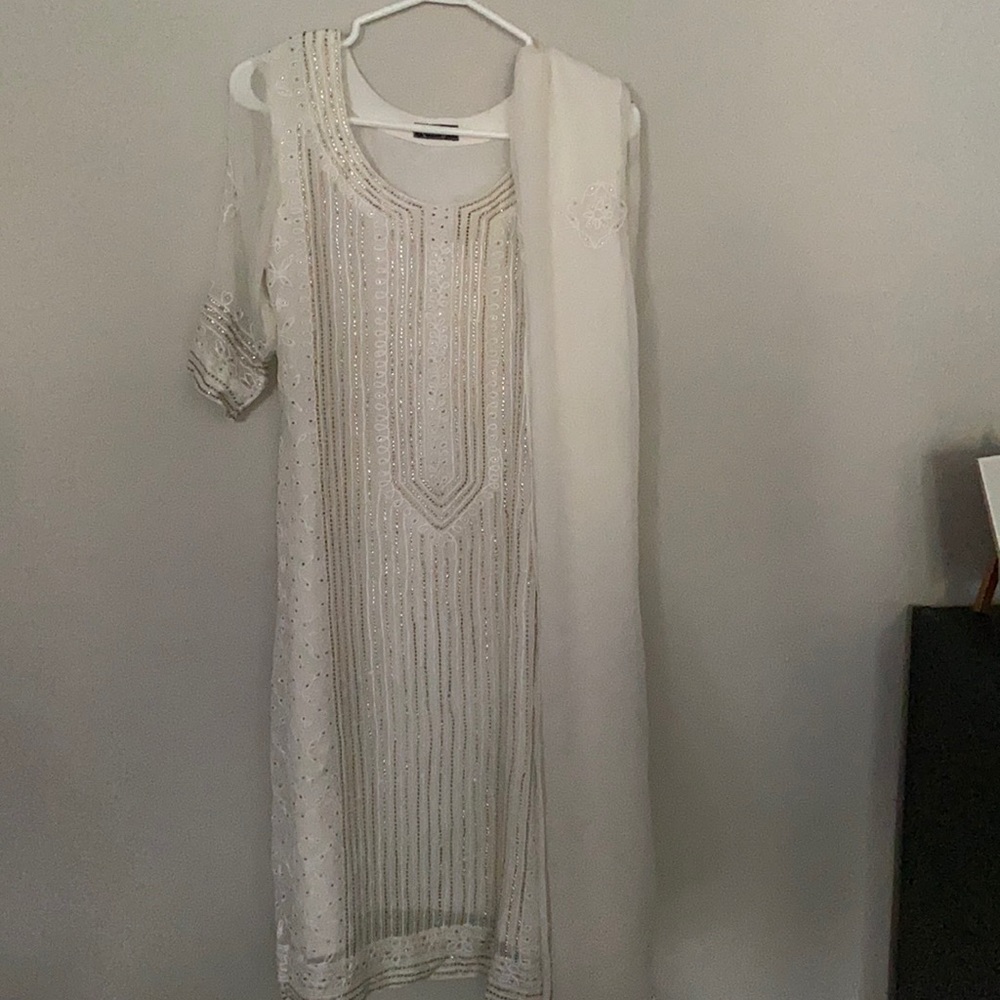 3 piece fully embroidered white kameez